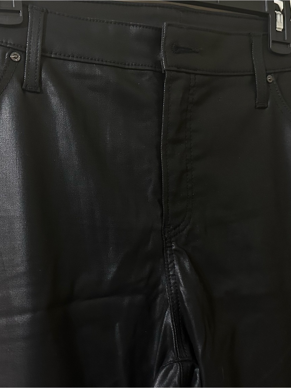 Women’s Pants - Picture 2 of 5